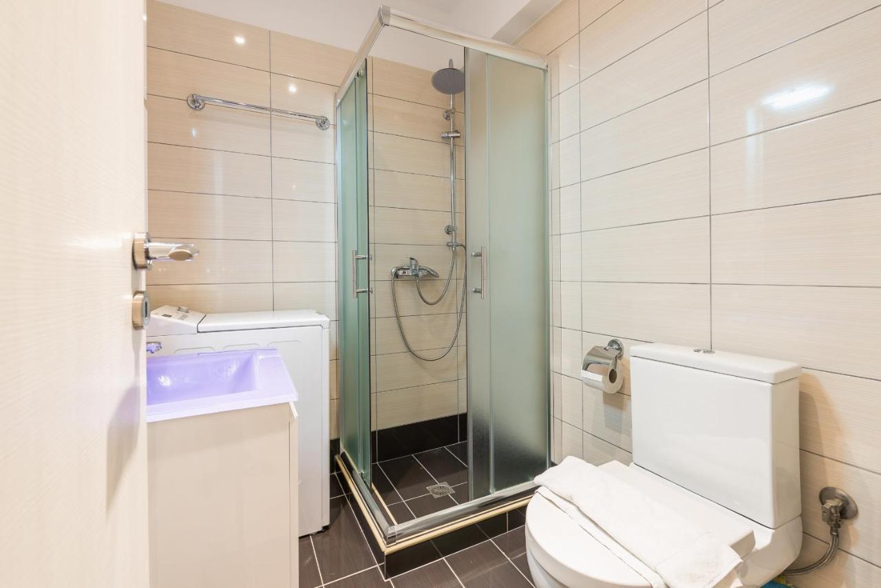 An Impressive 2 Bdr Apt In Glyfada Atenas Exterior foto